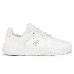 On Running White Sneakers The Roger Clubhouse Sneaker in White & Iceberg
On 7.5